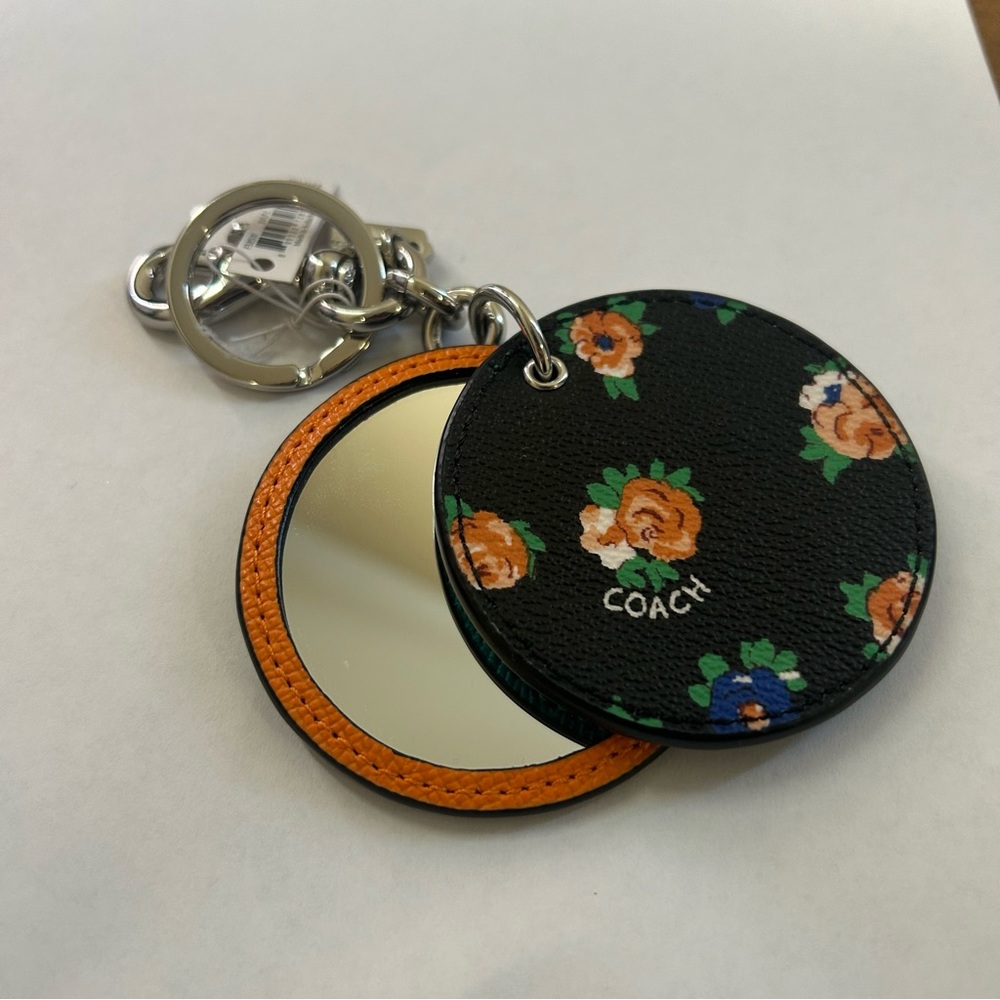 NWT COACH FLORAL KEYCHAIN WITH MIRROR COLORFUL FLORAL PAPTTERN